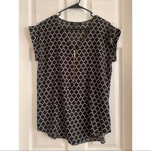 Black and White Quatrefoil Express Blouse